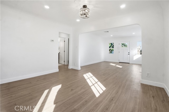 Detail Gallery Image 19 of 41 For 6315 Madden, Los Angeles,  CA 90043 - – Beds | – Baths