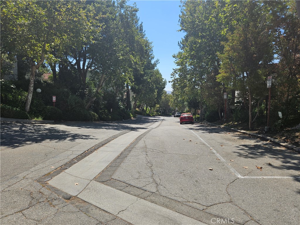 https://media.crmls.org/medias/842219f4-81b5-4683-897e-771f8c634dea.jpg?preset=X-Large