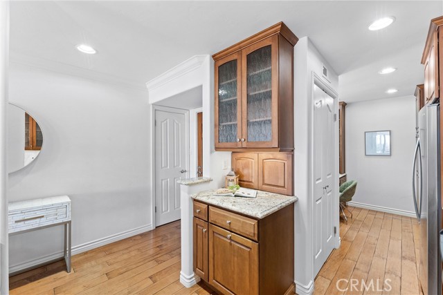 201 Bay Shore Avenue, Long Beach CA: https://media.crmls.org/medias/8423a421-12da-465e-8302-2ac2e6dbf5c2.jpg