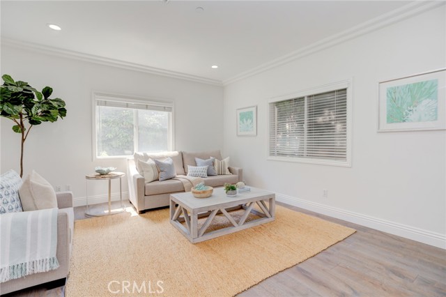 2220 Gates Avenue, Redondo Beach, California 90278, 4 Bedrooms Bedrooms, ,2 BathroomsBathrooms,Residential,Sold,Gates,SB21194759