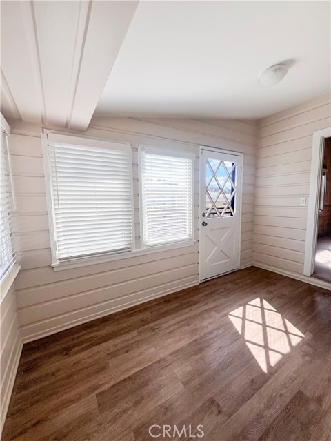 Detail Gallery Image 2 of 28 For 1411 15th, Manhattan Beach,  CA 90266 - – Beds | – Baths