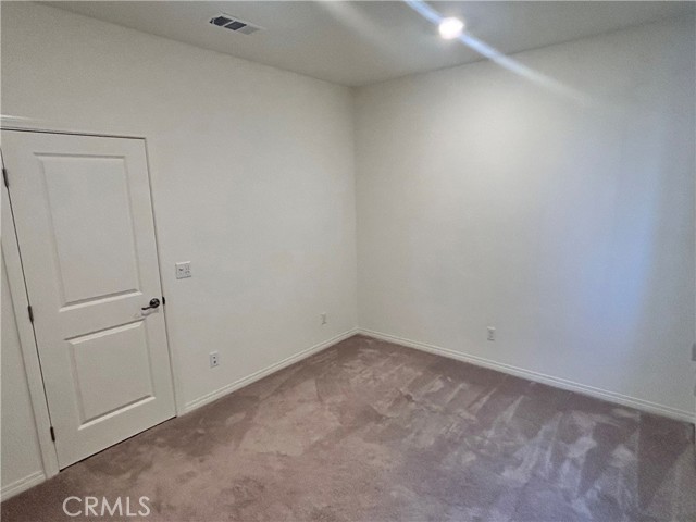 28822 Horsetail Cir, Menifee CA: https://media.crmls.org/medias/84255899-078d-4044-9bab-039dbe898236.jpg