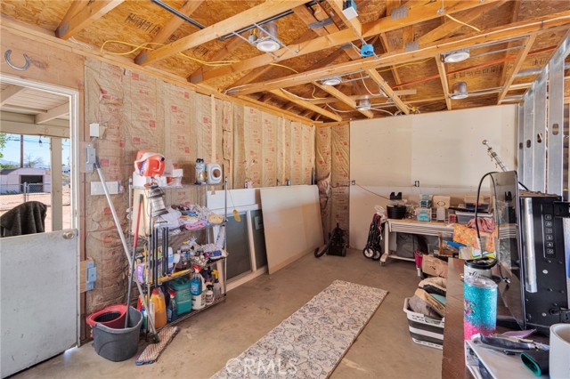 Detail Gallery Image 36 of 37 For 21909 Cherokee Ave, Apple Valley,  CA 92307 - 3 Beds | 2 Baths