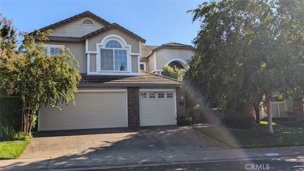 5250 Fenton Way