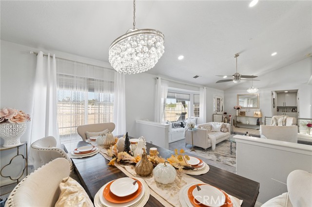 9925 Sierra Vista Road, Phelan CA: https://media.crmls.org/medias/842709be-96f8-4ab9-9235-8caa77bfc301.jpg