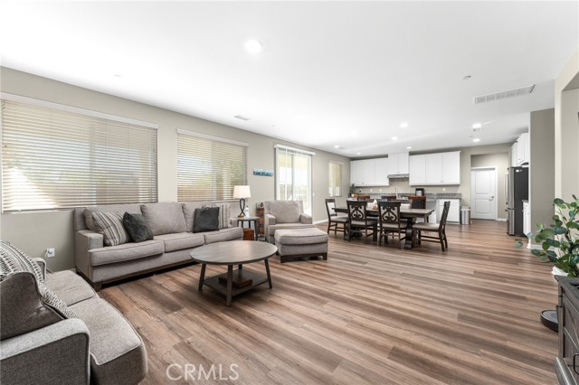 Detail Gallery Image 5 of 45 For 36635 Cordoba Trl, Beaumont,  CA 92223 - 5 Beds | 3 Baths