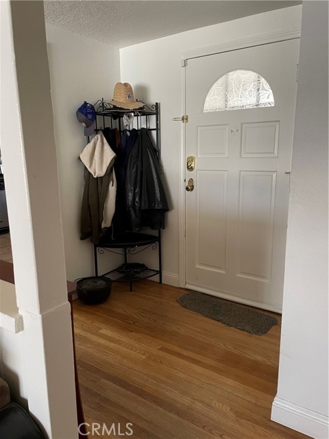 7957 Sausalito Avenue, West Hills CA: https://media.crmls.org/medias/84286586-10d9-49bd-a96f-0f824d4dba6f.jpg