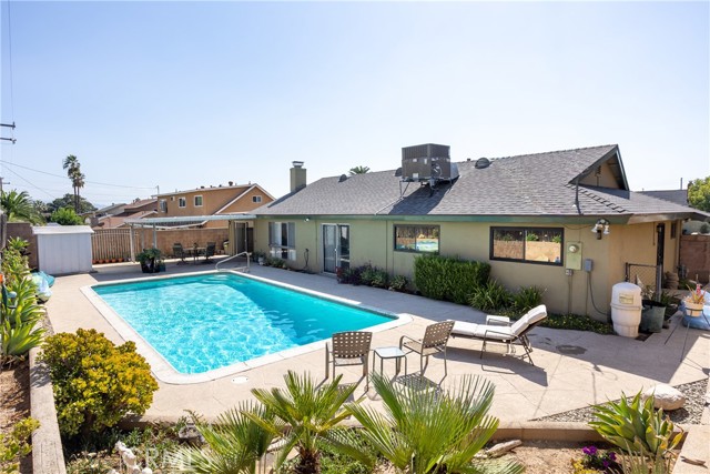 Detail Gallery Image 20 of 37 For 5951 Buchanan Ave, San Bernardino,  CA 92404 - 4 Beds | 2 Baths