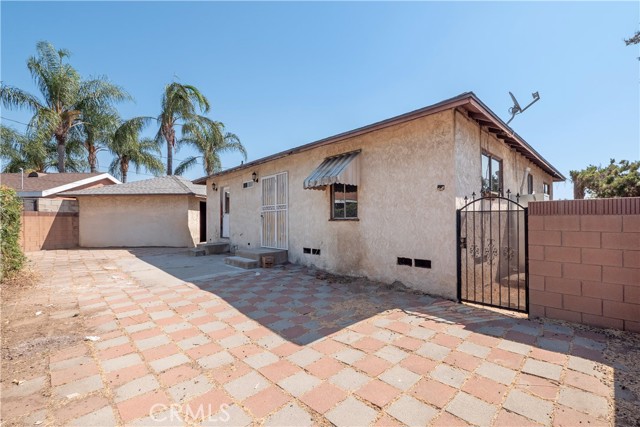 2306 W Cedarwood Street, West Covina CA: https://media.crmls.org/medias/8429d2ce-bf97-46cb-806b-e15bb315cee4.jpg