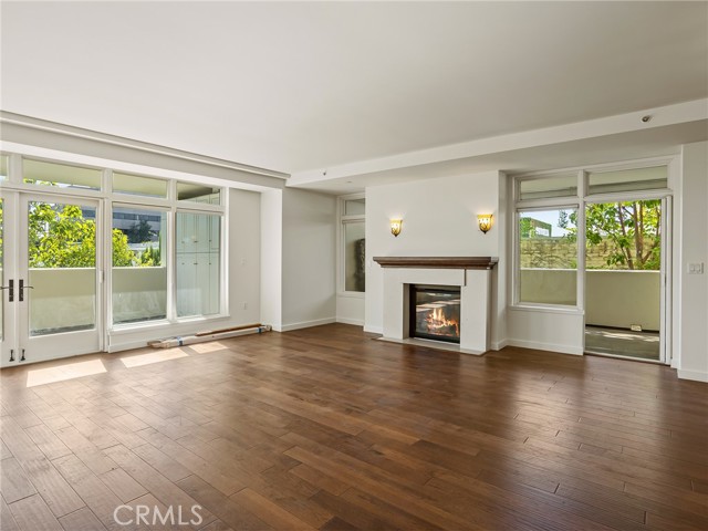 Detail Gallery Image 11 of 55 For 920 Granite Dr #213,  Pasadena,  CA 91101 - 2 Beds | 2/1 Baths