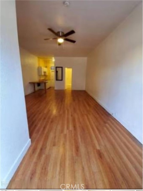 101 Dudley Ave, Venice CA: https://media.crmls.org/medias/842b8a59-0be1-44fe-8421-b329c44434fc.jpg