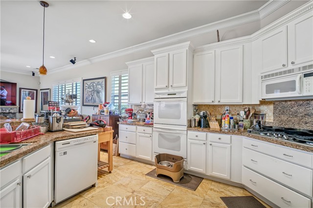5152 Cutler Court, Antioch CA: https://media.crmls.org/medias/842b9f0c-0515-477b-9040-5ffdb7e141c3.jpg