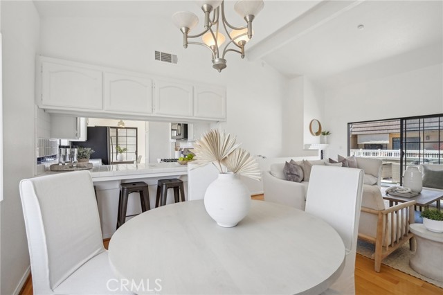 1924 Mathews Avenue, Redondo Beach CA: https://media.crmls.org/medias/842bae6d-e760-4a78-b1fc-d827ae9897e2.jpg