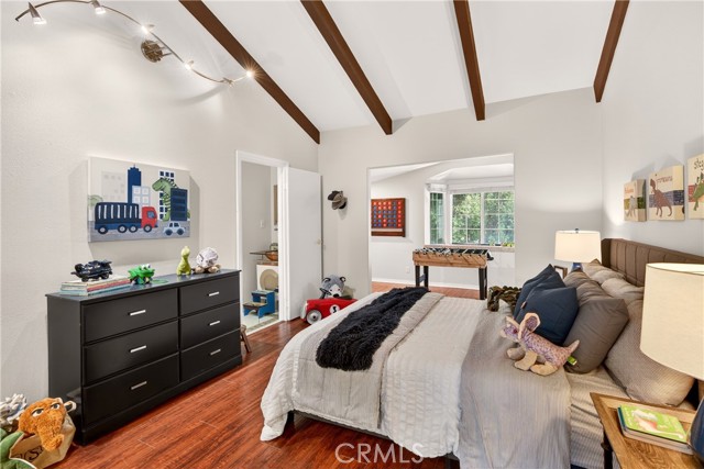 Detail Gallery Image 41 of 60 For 4115 Laurelgrove Ave, Studio City,  CA 91604 - 5 Beds | 3/1 Baths