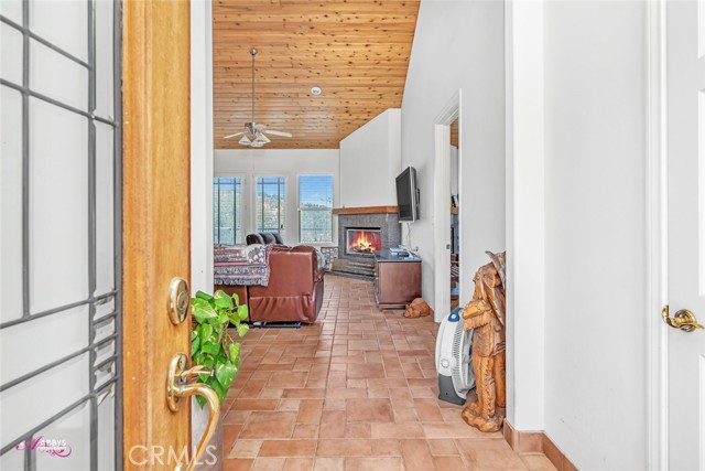 Detail Gallery Image 5 of 28 For 14718 Hwy 155, Glennville,  CA 93326 - 3 Beds | 2/1 Baths