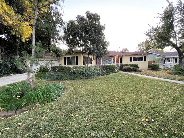 4210 Maplewood Pl, Riverside, CA 92506