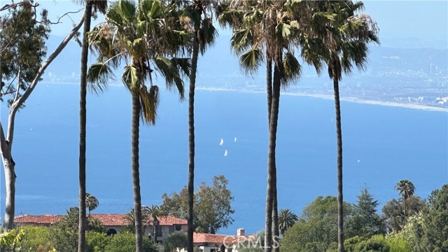 1400 Via Arco, Palos Verdes Estates, California 90274, 4 Bedrooms Bedrooms, ,1 BathroomBathrooms,Residential,For Sale,Via Arco,PV26073869