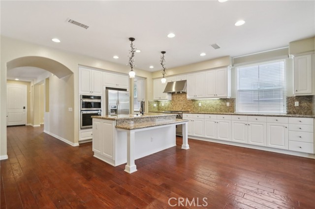 27 Antique Rose, Irvine CA: https://media.crmls.org/medias/8430a777-bf53-48eb-b610-c6fa6c23d729.jpg