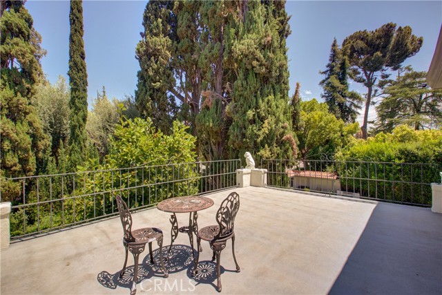 Detail Gallery Image 33 of 50 For 1205 W Highland Ave, Redlands,  CA 92373 - 4 Beds | 3/2 Baths