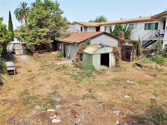 744 Gladys Avenue, Long Beach CA: https://media.crmls.org/medias/8430e01a-3e9a-47d4-9f65-1bc7544bc7ac.jpg