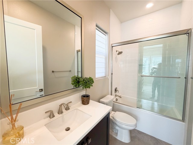 Detail Gallery Image 19 of 46 For 64 Turnstone, Irvine,  CA 92618 - 4 Beds | 4/1 Baths