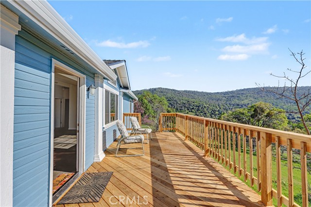 Detail Gallery Image 5 of 75 For 5612 Gold Creek, Mariposa,  CA 95338 - 3 Beds | 2 Baths