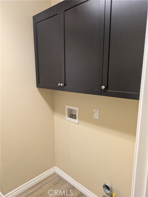 Detail Gallery Image 13 of 32 For 42945 Avenida Amistad, Temecula,  CA 92592 - 3 Beds | 2/1 Baths