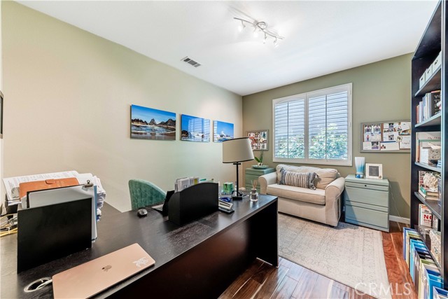 17 Ponte Brava, Lake Elsinore CA: https://media.crmls.org/medias/84328c37-290a-45ec-a7f3-06ebe55e8645.jpg