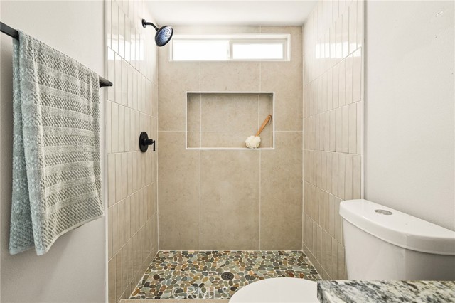 1905 W 232nd Street, Torrance CA: https://media.crmls.org/medias/8433880d-b5ac-4cbe-992e-e8d8633032c3.jpg