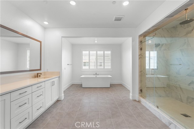Detail Gallery Image 15 of 22 For 240 Sora, Irvine,  CA 92618 - 4 Beds | 5 Baths