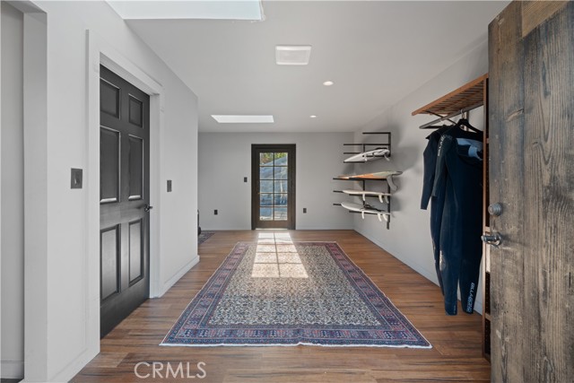 19778 Grand View Drive, Topanga CA: https://media.crmls.org/medias/8434729f-41b6-4a1b-8a8c-39e5419adc03.jpg