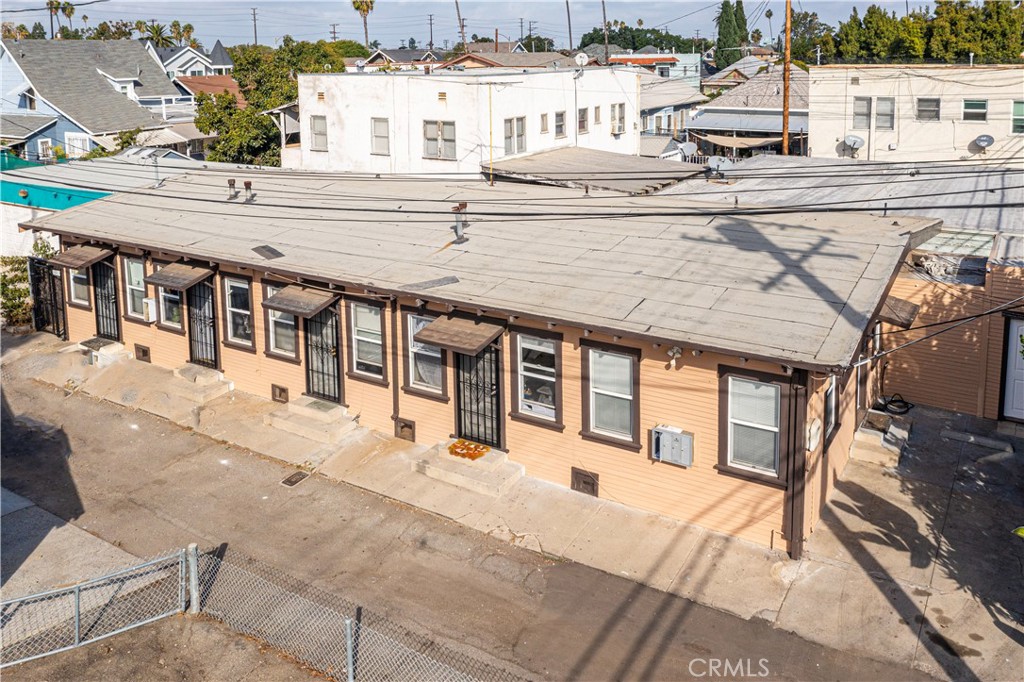 826 Magnolia Avenue, Long Beach, CA 90813