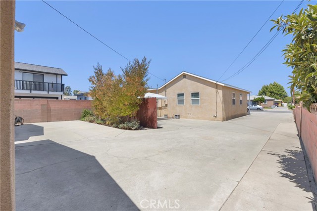 Detail Gallery Image 30 of 53 For 5572 Saint Ann Ave, Cypress,  CA 90630 - 5 Beds | 2 Baths