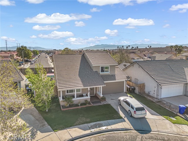 Detail Gallery Image 11 of 42 For 12269 Stonegate Cir, Victorville,  CA 92392 - 3 Beds | 2/1 Baths