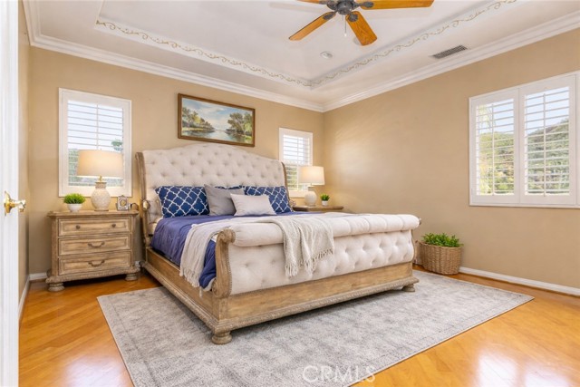 Detail Gallery Image 31 of 69 For 15257 Saddleback, Canyon Country,  CA 91387 - 6 Beds | 4/1 Baths