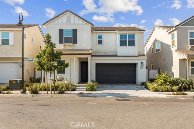 3930 E Crisanta Privado, Ontario CA: https://media.crmls.org/medias/84372fb3-ec64-465d-a369-c5922b6ec28f.jpg