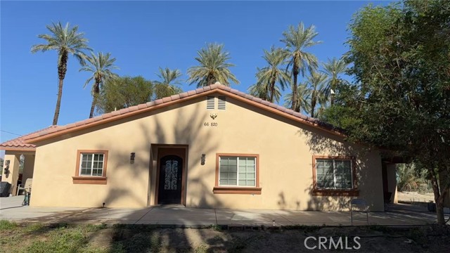 Detail Gallery Image 6 of 11 For 66820 Harrison, Thermal,  CA 92274 - 5 Beds | 2/1 Baths