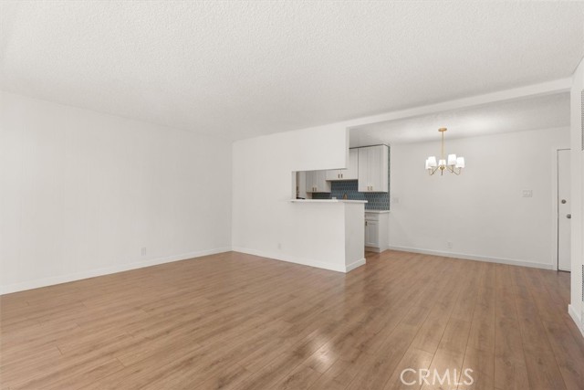 Detail Gallery Image 8 of 33 For 805 Glenway #105,  Inglewood,  CA 90302 - 2 Beds | 2 Baths