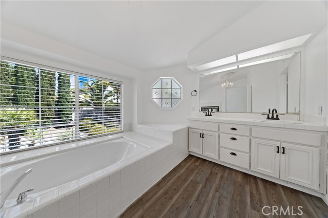 32122 Corte Eldorado, Temecula CA: https://media.crmls.org/medias/8437a340-529d-4abd-a2ed-7c6fb256d965.jpg