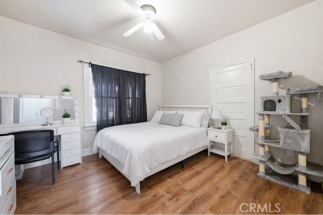 Detail Gallery Image 8 of 33 For 117 E Sycamore, Anaheim,  CA 92805 - 6 Beds | 2 Baths