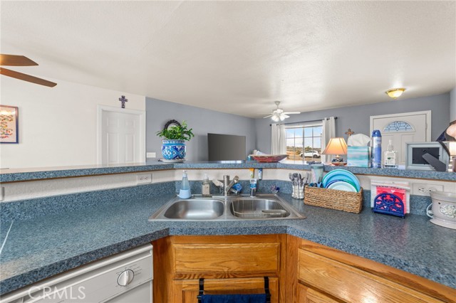 Detail Gallery Image 12 of 38 For 58375 Del Mar St, Yucca Valley,  CA 92284 - 3 Beds | 2 Baths