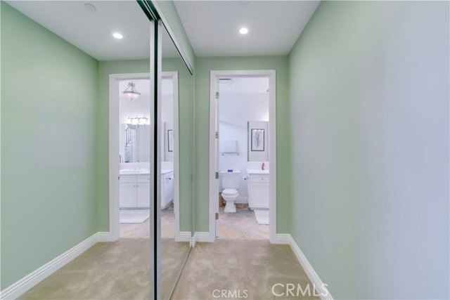 Detail Gallery Image 33 of 67 For 5230 Quakertown Ave, Woodland Hills,  CA 91364 - 5 Beds | 5 Baths