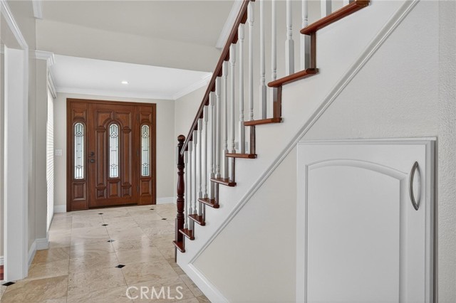 Custom stairway