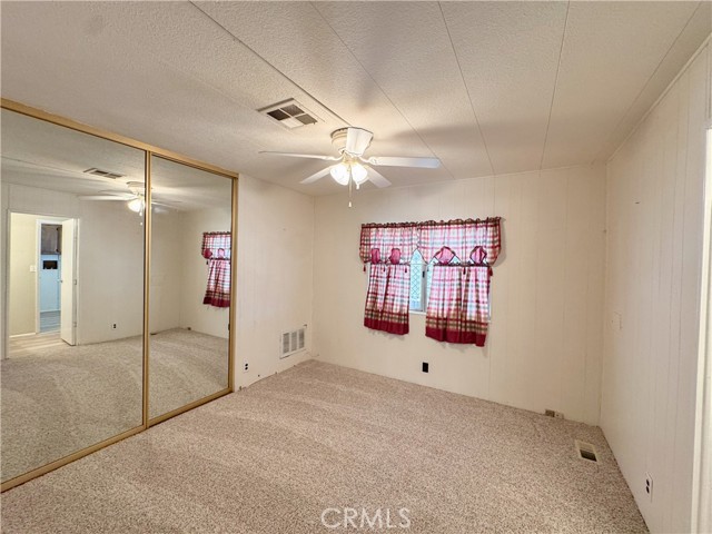 Detail Gallery Image 24 of 39 For 8536 Kern Canyon #218,  Bakersfield,  CA 93306 - 3 Beds | 2 Baths