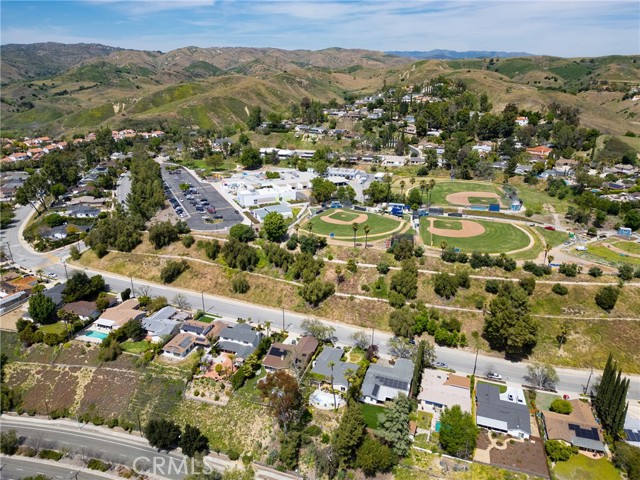 Detail Gallery Image 37 of 38 For 5673 Parkmor Rd, Calabasas,  CA 91302 - 4 Beds | 2/1 Baths