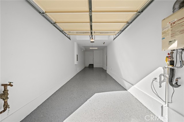 Detail Gallery Image 4 of 29 For 312 N Fenimore Ave, Azusa,  CA 91702 - 3 Beds | 3 Baths