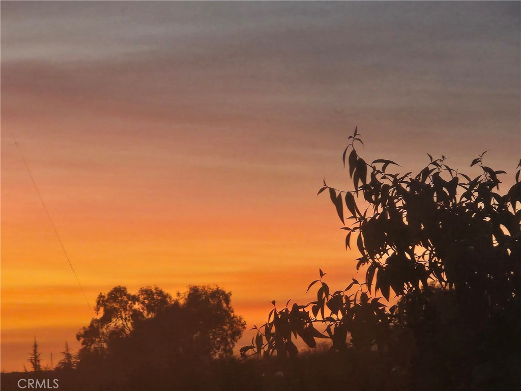 https://media.crmls.org/medias/843dbf6d-08bb-4a03-ac6e-83fc9d425fc4.jpg?preset=X-Large