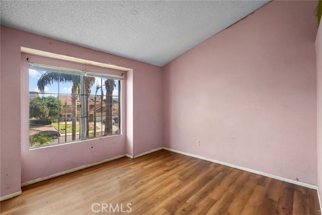 Detail Gallery Image 17 of 36 For 13083 Pepperbush Dr, Moreno Valley,  CA 92553 - 4 Beds | 2/1 Baths