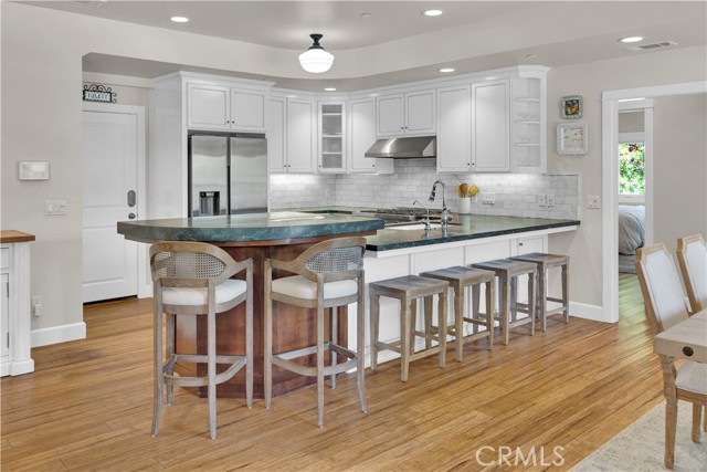 Detail Gallery Image 6 of 53 For 545 Maple St, Paso Robles,  CA 93446 - 4 Beds | 3 Baths
