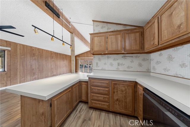 Detail Gallery Image 10 of 38 For 332 N Lyon Ave #58,  Hemet,  CA 92543 - 2 Beds | 2 Baths